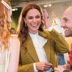 Wegen dieser Angewohnheit wird Kate von den Royals geneckt