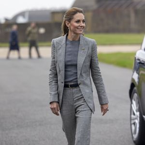 Prinzessin Kate brilliert mit dezentem Outfit beim Militär