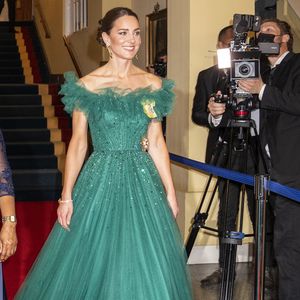Mit diesem Rüschenkleid ging Prinzessin Kate aufs Ganze