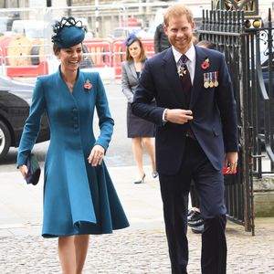Kate soll Prinz Harry mit "nächtlichen Anrufen" unterstützen