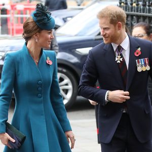 Prinzessin Kate soll nichts mit Harry zu tun haben wollen!