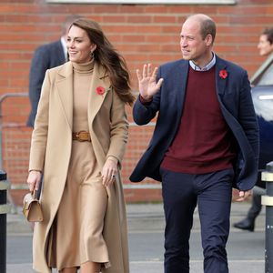 Anonym: Prinz William und Kate kennen royale Nachbarn nicht