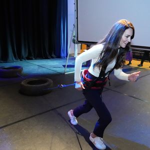 Ungewohnt leger: Prinzessin Kate in Sneakers bei Event!