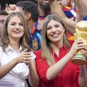 Royaler Jubel: Leonor und Sofía feiern Spaniens WM-Sieg