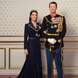 Neues Porträt von Prinz Joachim und Marie in Gala-Garderobe