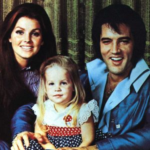 Mit Mama und Papa: So süß war Lisa Marie Presley als Kind