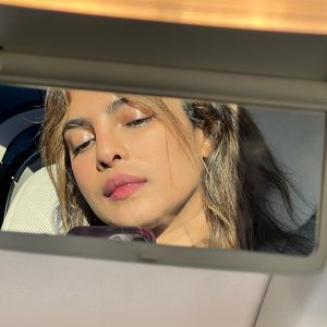 Priyanka Chopra meldet sich erstmals nach Geburt ihres Babys