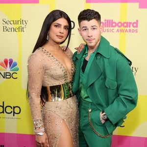Nick Jonas' Moderationsdebüt: Seine Priyanka ist total stolz