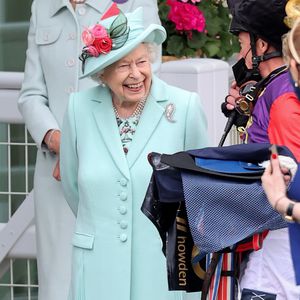 Nun also doch: Die Queen ist beim Royal Ascot eingetroffen