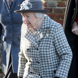 Lange Auszeit! Queen verabschiedet sich in den Sommerurlaub