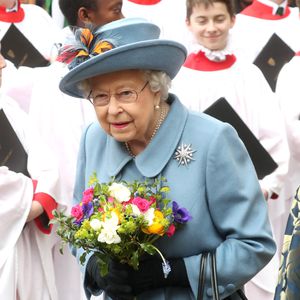 Auf Anraten eines Arztes: Auch Queen cancelt ihre Termine!