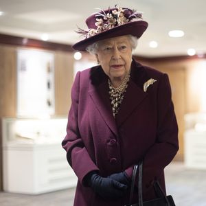 Corona-Quarantäne im Palast: Erstes Statement der Queen