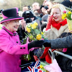 Emotionale Beiträge: Royal-Fans weinen im Netz um die Queen