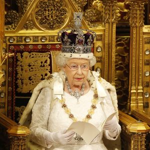 Die Beerdigung der Queen verstößt gegen königliche Tradition