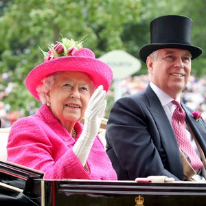 Royaler Rausschmiss: Prinz Andrew verlässt Buckingham Palast