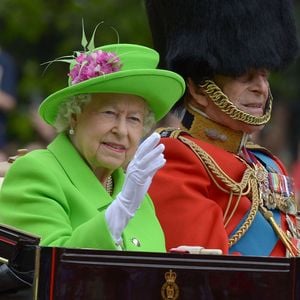 Queen der Farben: Darum liebt Elizabeth II. knallige Looks!