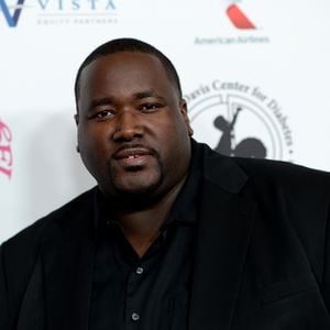 Quinton Aaron kämpft: Rückenmarksschlaganfall überwunden
