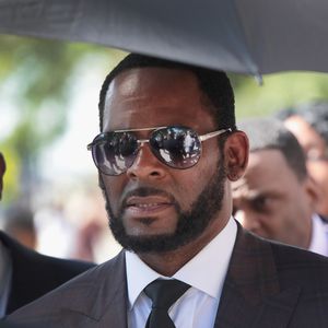 Suizidgefahr? R. Kelly wird im Gefängnis streng beobachtet