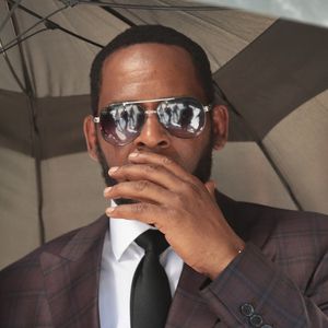 Keine Kaution: R. Kelly muss weiterhin in U-Haft bleiben!