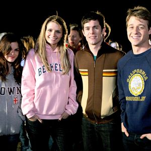 12 Jahre nach 1. Folge: Was machen die O.C.-Stars heute?