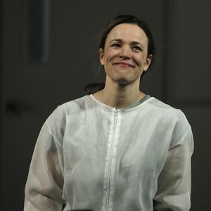 So erlebt Rachel McAdams ihr aktuelles Debüt am Broadway