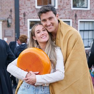 Nach Verlobung: US-Bachelorette von Sieger betrogen worden!