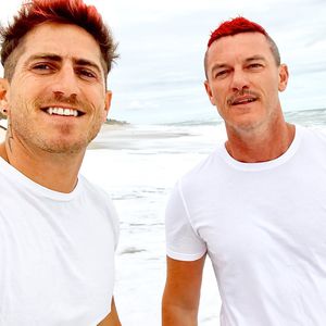 Entfolgt und Paarbilder gelöscht: Luke Evans wieder Single?