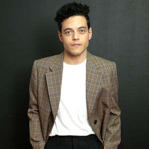Eigentlich vergeben: Rami Malek turtelt mit einer anderen!