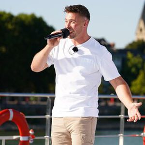 Zum 18. DSDS-Geburtstag: Ramon Roselly überrascht Dieter