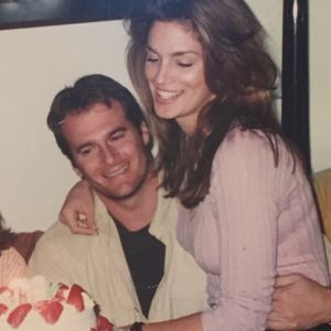 Cindy Crawford teilt süße Erinnerung zum 26. Hochzeitstag!