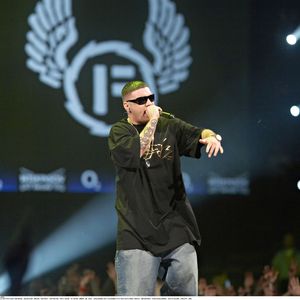 Fler und die Foo Fighters auf Chart-Jagd