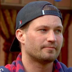 Nach Kevin-Flirt: Würde Raúl Richter was mit Männern haben?