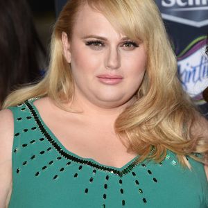 Süßes Pärchen: Rebel Wilson datet einen Kollegen!