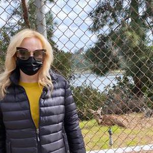 Rebel Wilson präsentiert 30-Kilo-Verlust in enger Leggings
