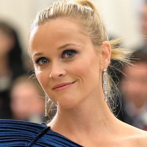 "#PuberMe"-Challenge: Stars zeigen peinliche Teenie-Looks!