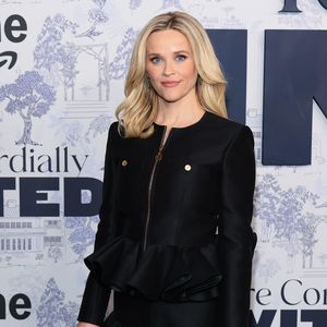 Reese Witherspoon und ihr Neuer turteln verliebt auf Yacht
