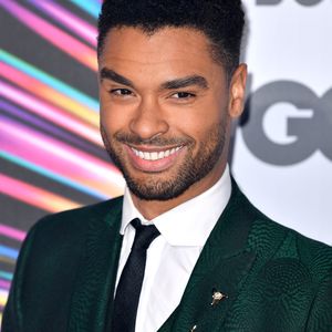 "Bridgerton"-Star Regé-Jean gibt Paardebüt mit Freundin!