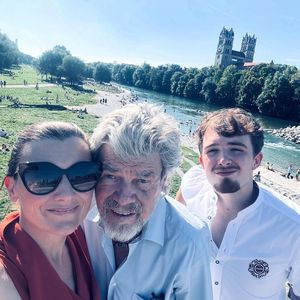 Nach Familienstreit: Reinhold Messner schwärmt von Stiefsohn