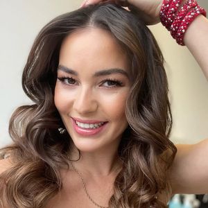 Schwangere "Let's Dance"-Renata fiebert im Publikum mit!