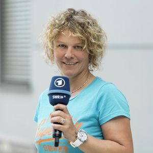 Erstmalig: EM-Finale 2021 wird von einer Frau kommentiert
