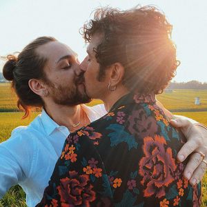 So süß! Riccardo Simonetti teilt erstes Kussfoto mit Steven