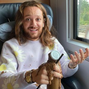 Schockstarre: Riccardo Simonettis Smoothie explodiert im Zug