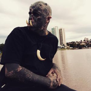 Body-Modifikation: Tattoo-Freak wird zu "Herr der Ringe"-Ork