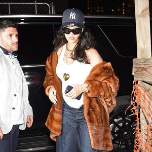 Runde Sache: So lässig geht schwangere Rihanna shoppen!