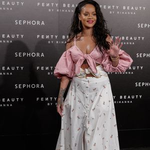 Ganz gerührt: Rihanna weiht eigene Straße auf Barbados ein