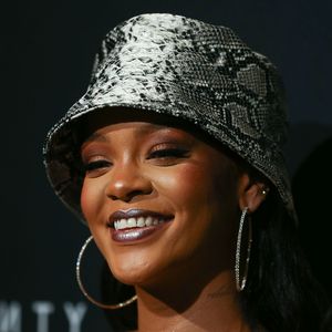 Wilde Fan-Theorie: Rihanna schon schwanger und bald verlobt?