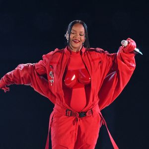 Nach Super Bowl: Schwangere Rihanna singt bei den Oscars!