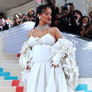 Krasse Typveränderung: Rihanna hat jetzt eine blonde Mähne!