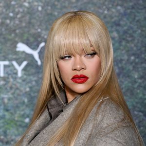 Kein Sixpack! Das ist Rihannas skurriles Ziel für den Sommer