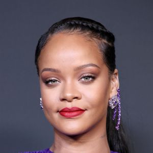 So ist Rihanna zur reichsten Musikerin in UK geworden